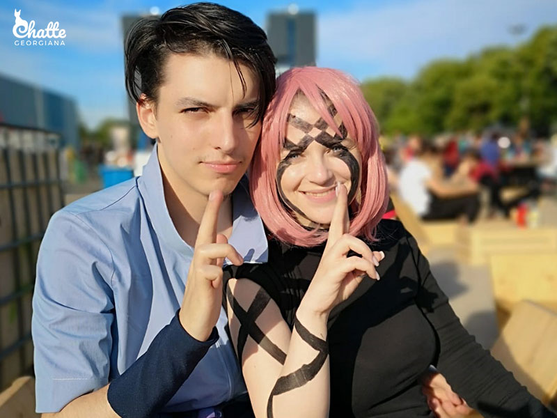east-european-comic-con-2019-sakura-haruno-sasuke-uchiha-sasusaku-cosplay